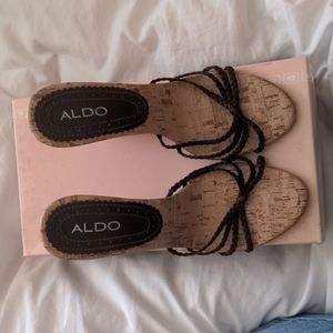 Aldo sandles
